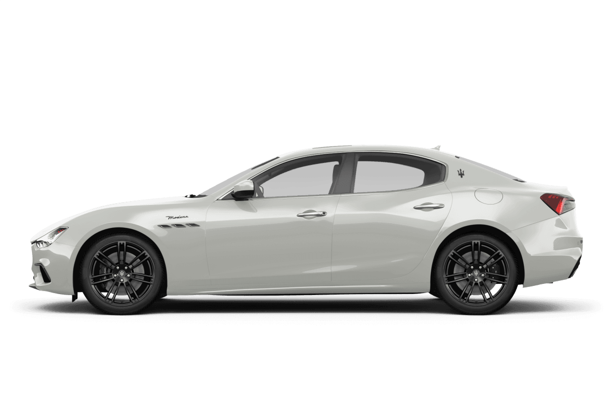 Maserati Ghibli  - Side view Maserati Ghibli  - Side view